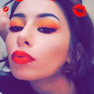 Meet your Posher, Evangelina